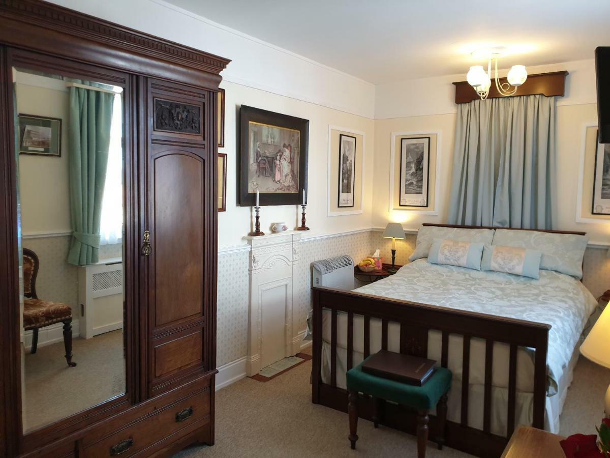 휫비 Saint Hilda'S House B&B 외부 사진