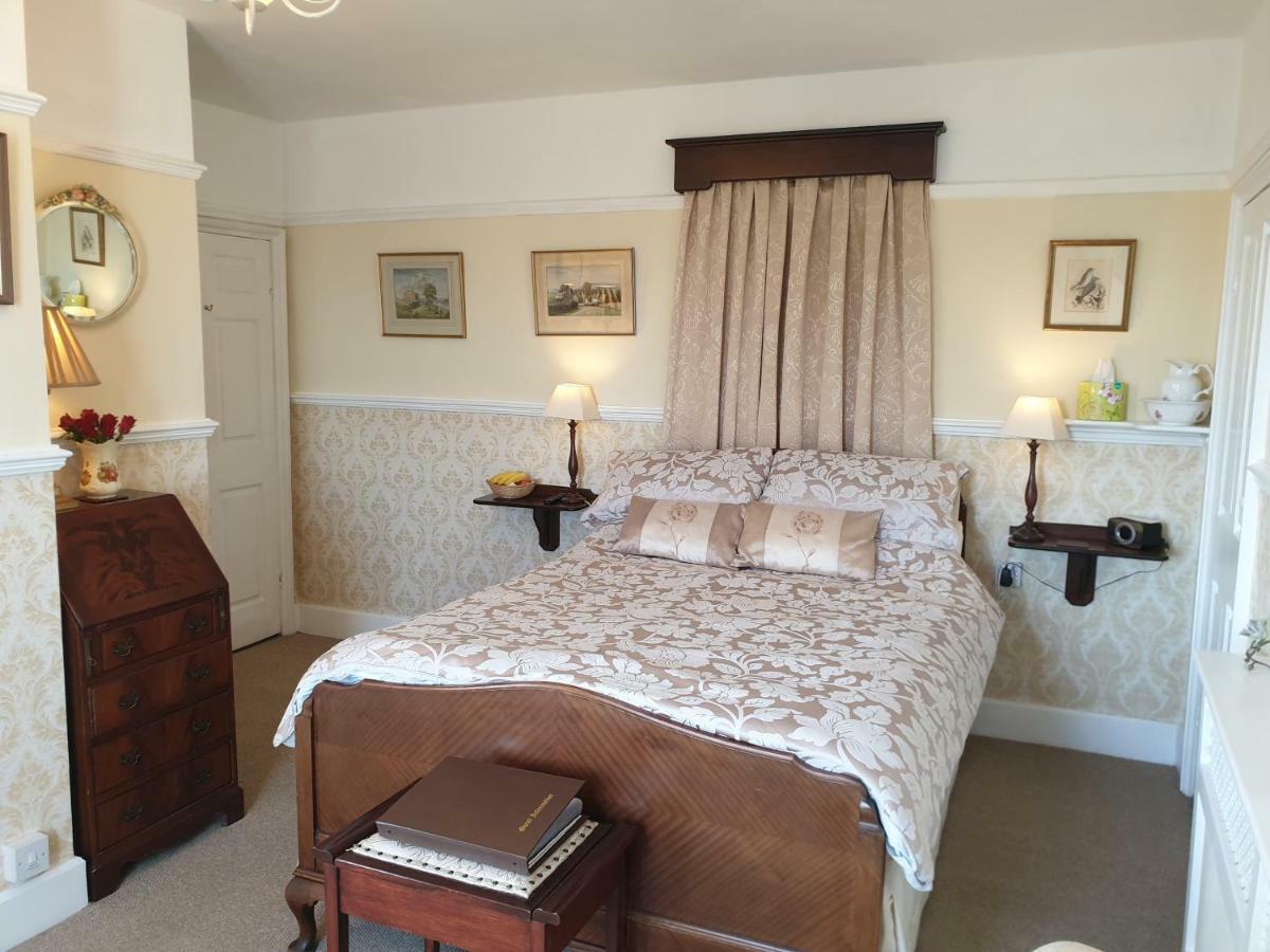 휫비 Saint Hilda'S House B&B 외부 사진