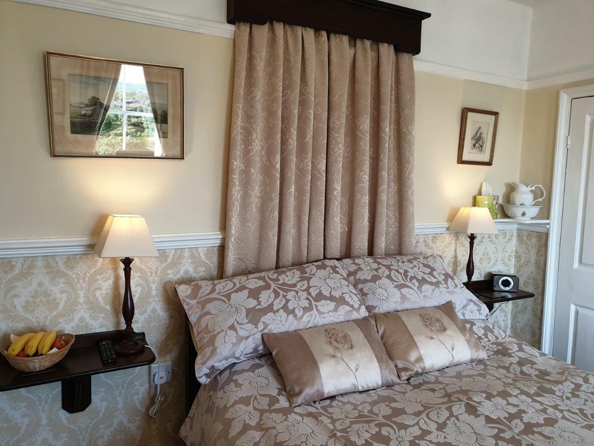 휫비 Saint Hilda'S House B&B 외부 사진
